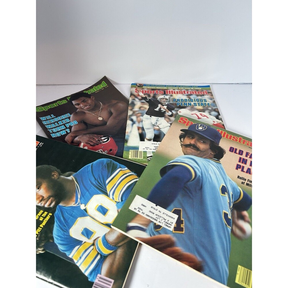 Lot Of Sports Illustrated Magazines 80’s